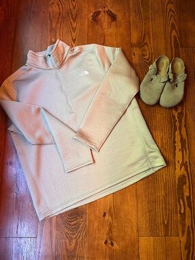 The North Face DotKnit Performance Quarter-Zip
